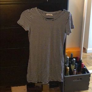 Navy and white striped T-shirt dress - Size M